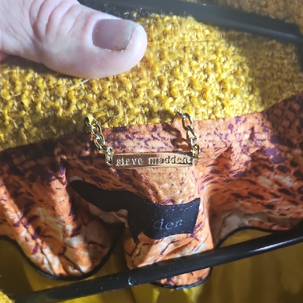 Yellow Textured Button-Up Coat - Picture 4 of 4